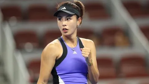 巴塞罗那今夏计划引进前锋，伊萨克与迪亚斯在目标之列