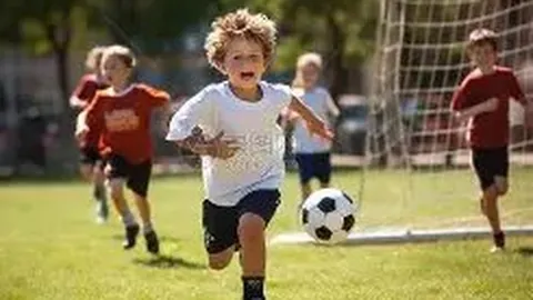 那不勒斯主场3-1逆转国际米兰，卢卡库建功迪洛伦佐世界波，十人国米客场落败